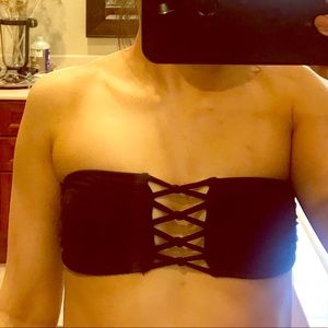 Black strapless bandeau bikini